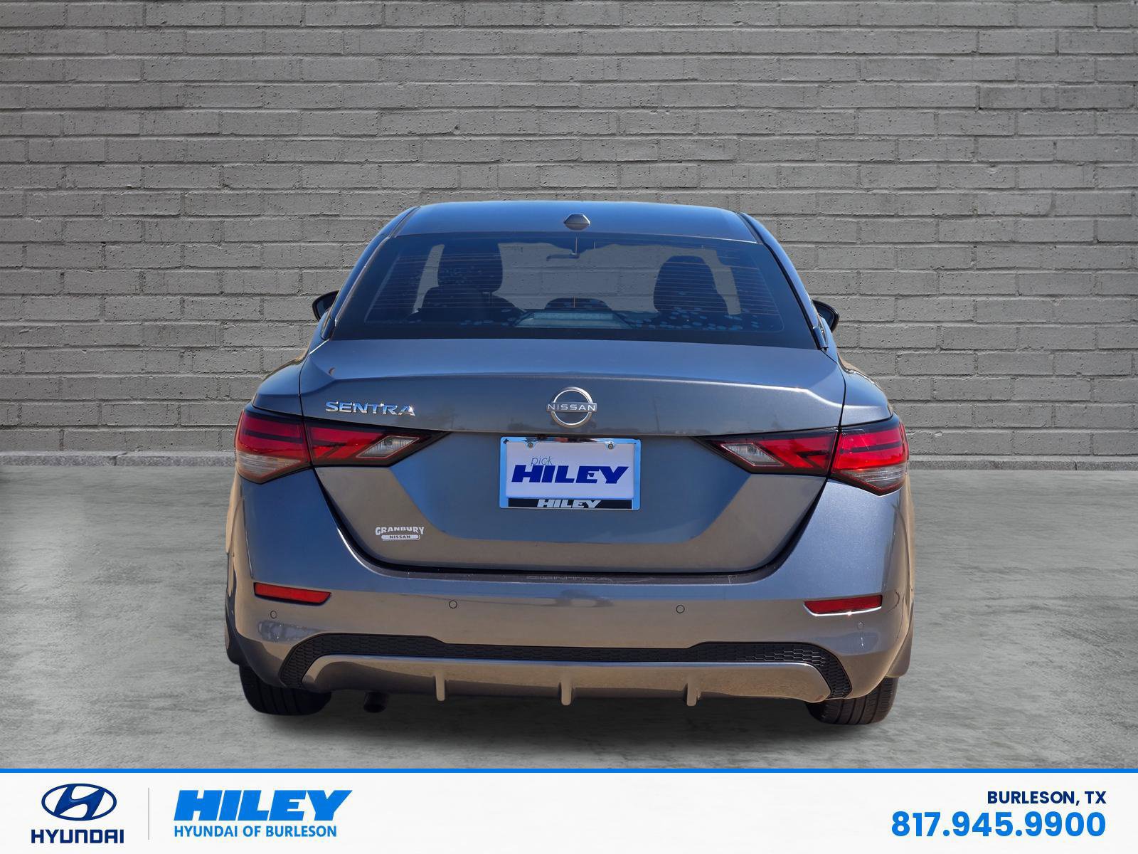 Used 2025 Nissan Sentra SV FWD image 7