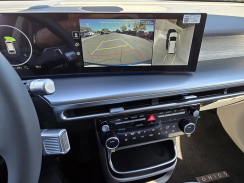 New 2026 Hyundai Ioniq 9 SEL image 19