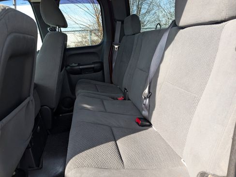 Used 2008 Chevrolet Silverado 2500 LT w/ 1LT Convenience Package image 18