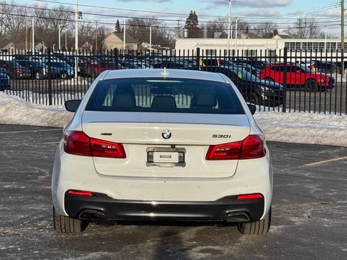 Used 2019 BMW 530i xDrive w/ M Sport Package image 32