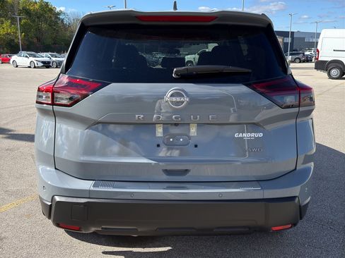 New 2026 Nissan Rogue SV w/ Cold Weather Package image 7