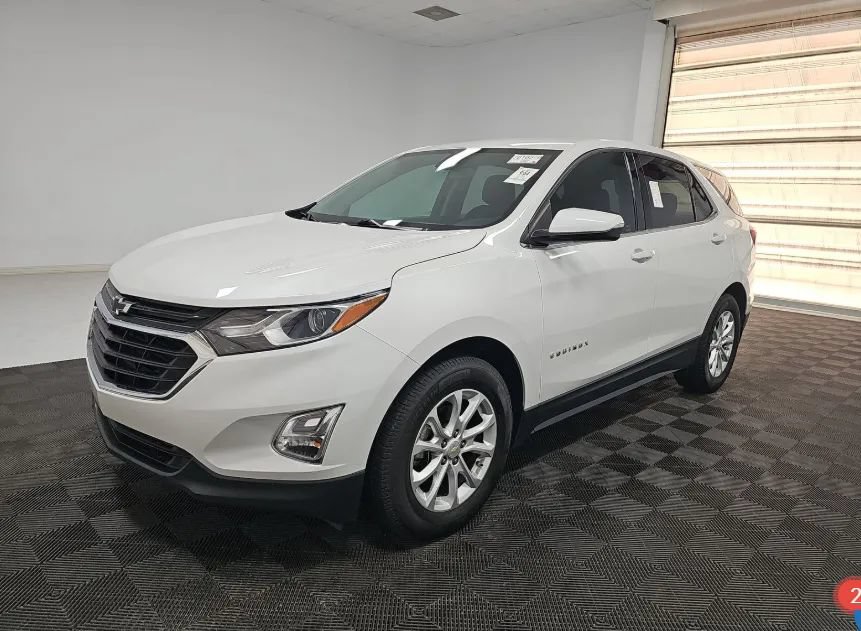 Used 2018 Chevrolet Equinox LT FWD image 1