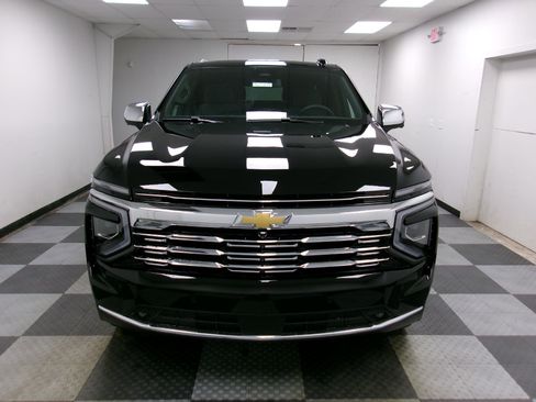 New 2026 Chevrolet Suburban Premier w/ Sun And Tow Package image 18
