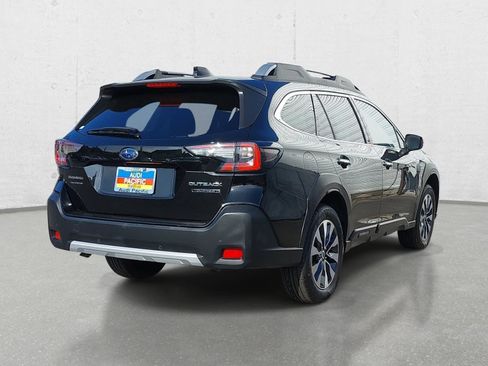 Used 2023 Subaru Outback Touring XT w/ Tech Package 2 AWD/4WD image 5