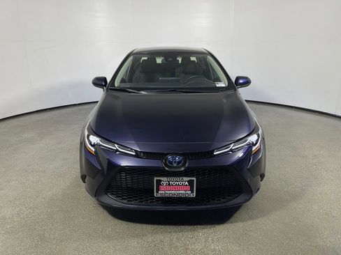 Certified 2022 Toyota Corolla LE w/ Carpet Mat Package (TMS) image 8