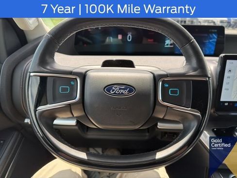 Used 2025 Ford Expedition Platinum AWD/4WD image 61