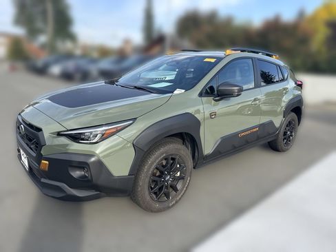 Used 2024 Subaru Crosstrek 2.5i Wilderness w/ Crosstrek Mirror Package AWD/4WD image 4