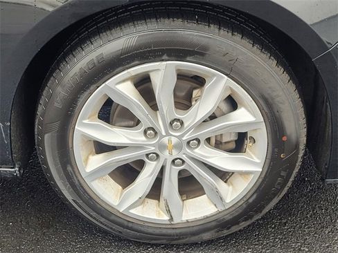 Used 2023 Chevrolet Malibu LT image 17