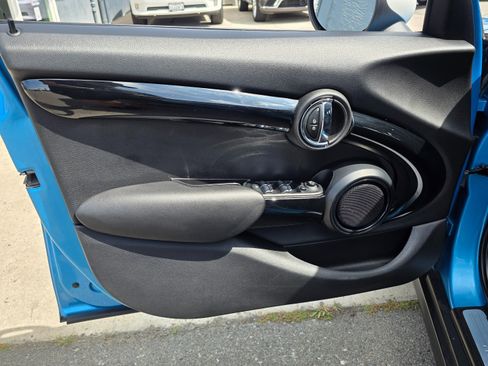 Used 2019 MINI Cooper S image 29