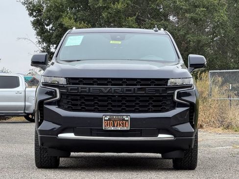 Used 2023 Chevrolet Tahoe LT w/ LT Signature Package RWD image 9