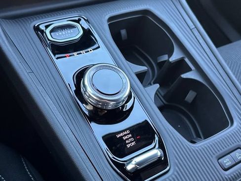 New 2026 Jeep Cherokee Laredo AWD/4WD image 20