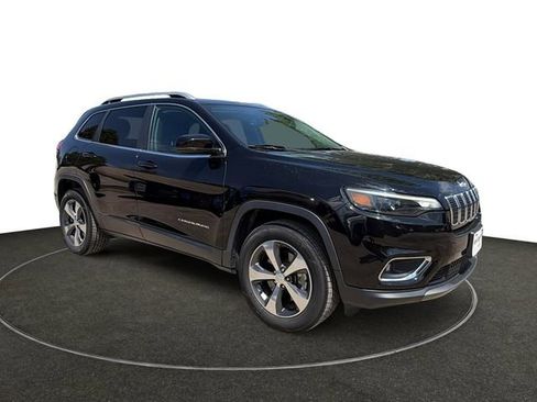 Used 2019 Jeep Cherokee Limited AWD/4WD image 8