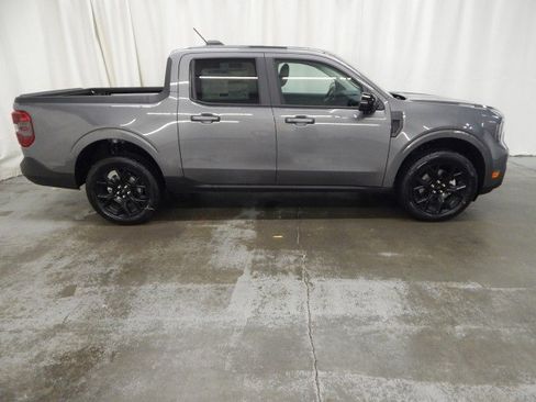 New 2025 Ford Maverick Lariat w/ Black Appearance Package image 2