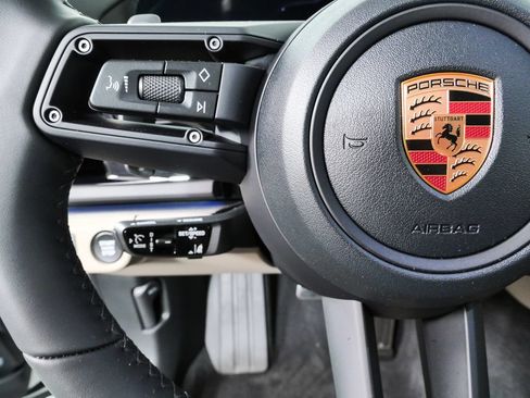Certified 2026 Porsche Panamera 4 AWD/4WD image 10
