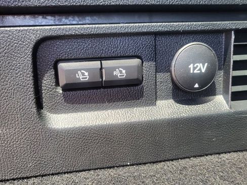 Used 2020 Lincoln Nautilus FWD w/ Equipment Group 101A image 13