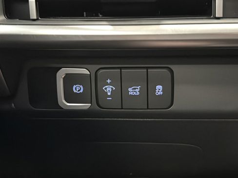 Used 2025 Hyundai Santa Fe SEL AWD/4WD image 31