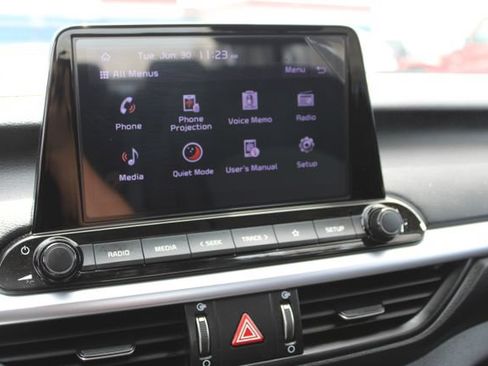 Used 2023 Kia Forte LXS w/ LXS Technology Package FWD image 23