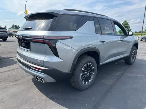 New 2026 Chevrolet Traverse Z71 image 8