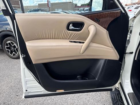 Used 2020 Nissan Armada SL w/ Premium Package RWD image 14