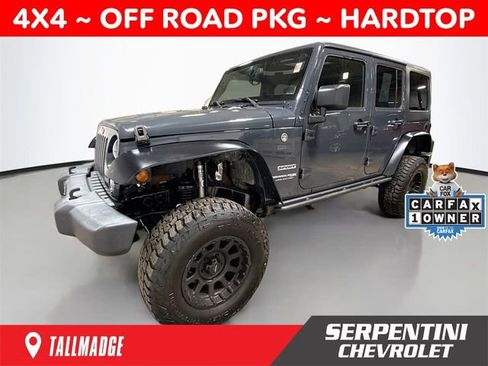 Used 2018 Jeep Wrangler Unlimited Sport S AWD/4WD image 1