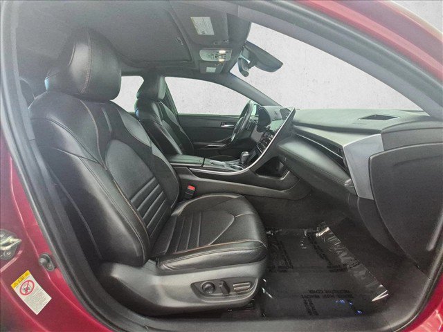 Used 2019 Toyota Avalon Touring FWD image 25