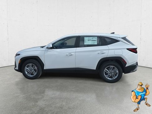 New 2026 Hyundai Tucson SE image 8