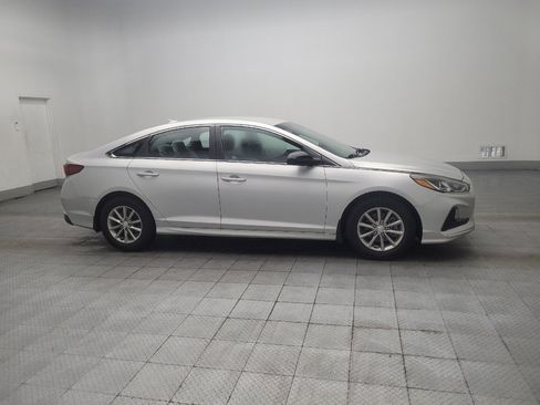 Used 2018 Hyundai Sonata ECO FWD image 11