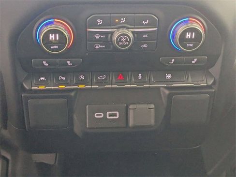 Used 2021 Chevrolet Silverado 1500 LT w/ Safety Package II image 22