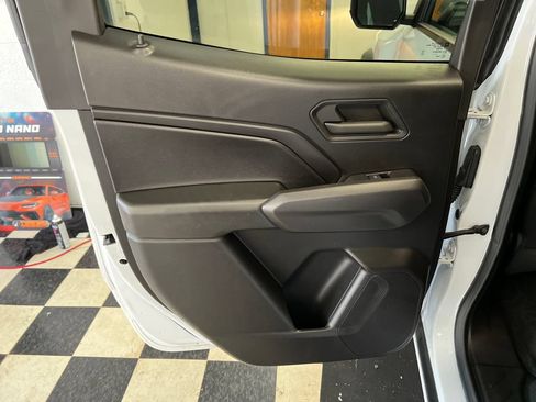 Used 2024 Chevrolet Colorado Trail Boss w/ Advanced Trailering Package AWD/4WD image 36