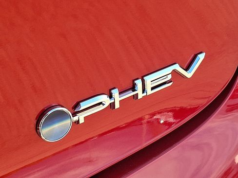 New 2026 Toyota Prius Plug-In Hybrid image 19