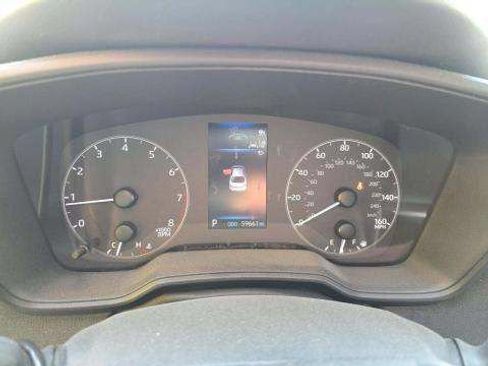 Used 2024 Toyota Corolla LE FWD image 8