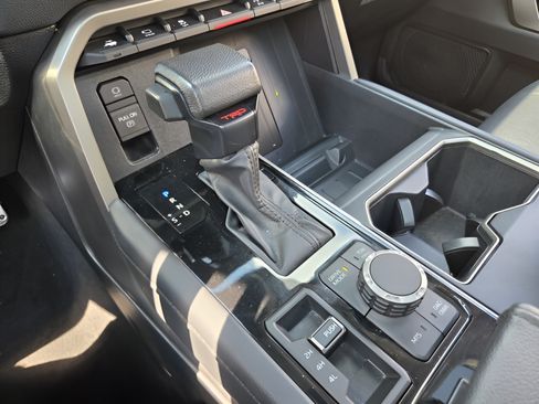 Used 2023 Toyota Tundra Limited w/ TRD Off-Road Package AWD/4WD image 14