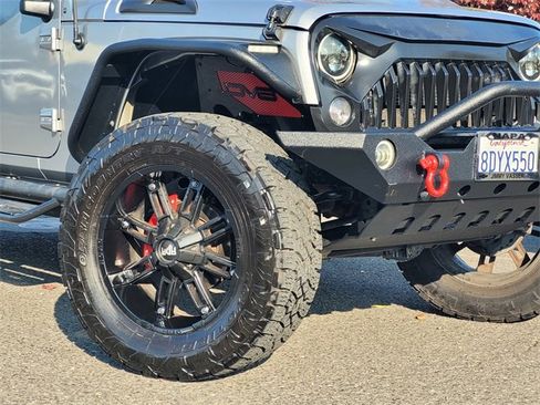 Used 2015 Jeep Wrangler Unlimited Sport w/ Quick Order Package 24S image 4