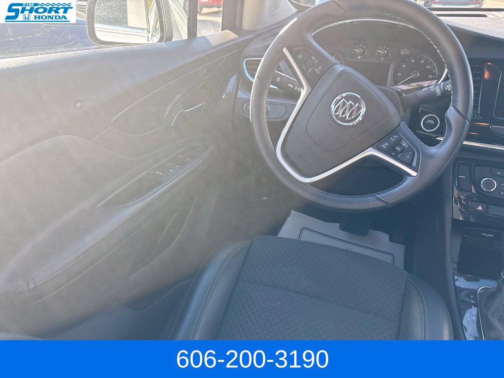 Used 2022 Buick Encore Preferred AWD/4WD image 17