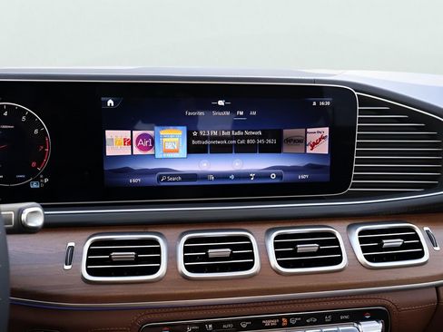 Certified 2025 Mercedes-Benz GLE 350 4MATIC image 24