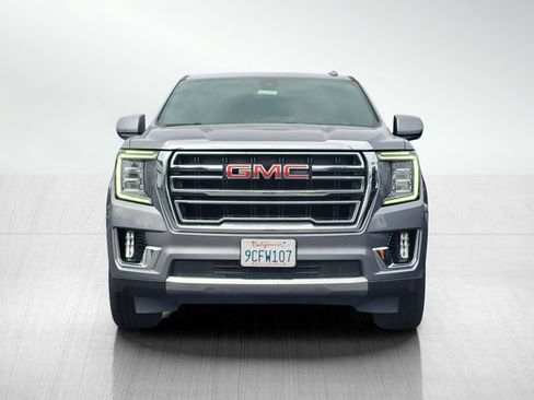 Used 2022 GMC Yukon XL SLT AWD/4WD image 2