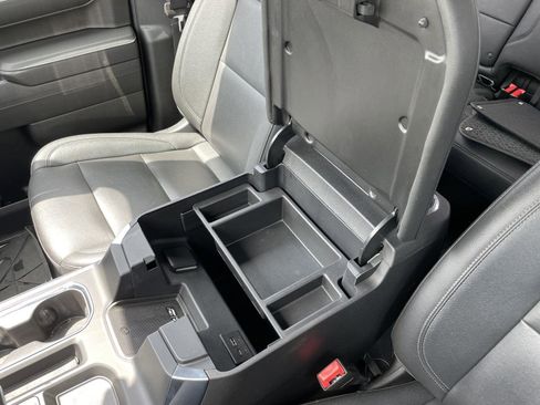 Used 2022 Chevrolet Silverado 1500 RST w/ Convenience Package II image 28