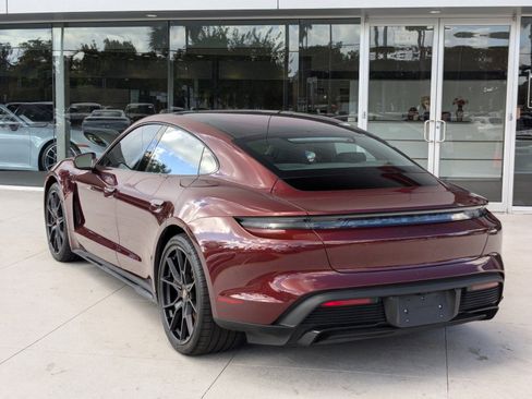Used 2022 Porsche Taycan GTS AWD/4WD image 3