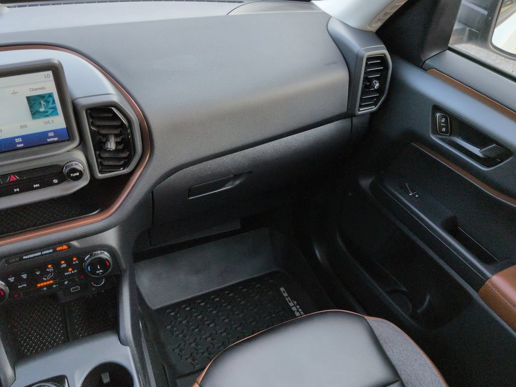 Used 2024 Ford Bronco Sport Outer Banks AWD/4WD image 17