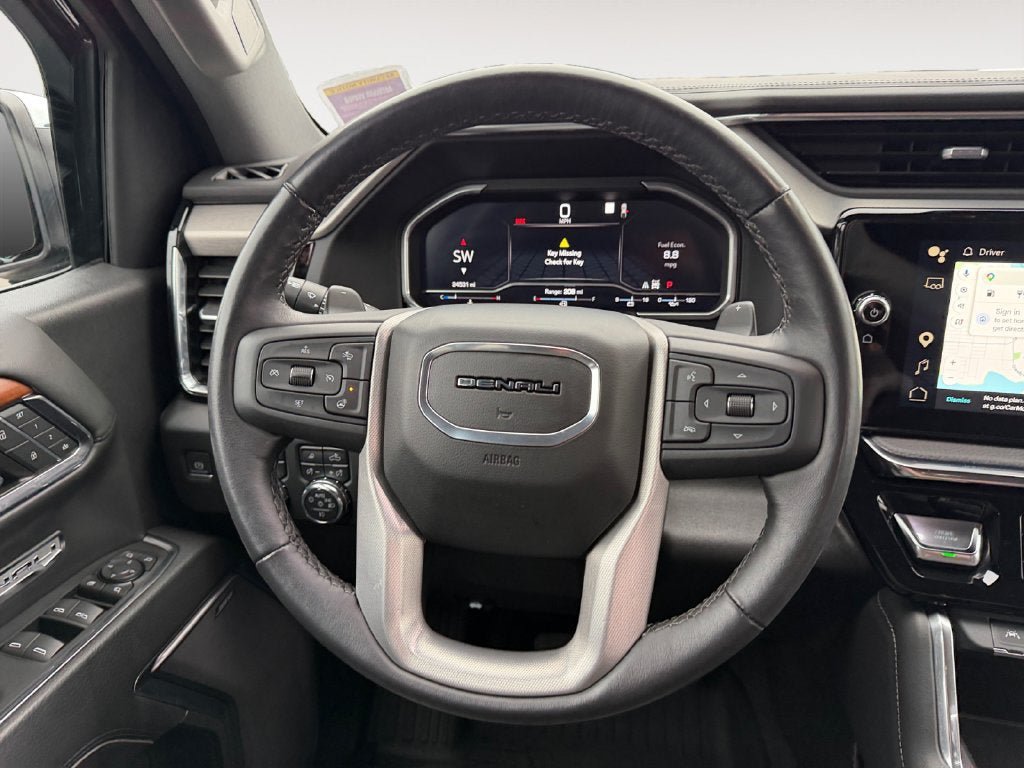 Used 2023 GMC Sierra 1500 Denali w/ Denali Reserve Package AWD/4WD image 13