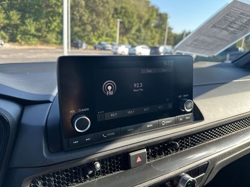 Used 2024 Honda CR-V Sport image 22