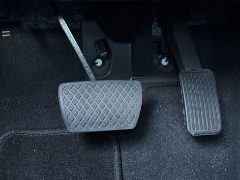 Used 2020 Honda Accord EX-L image 39