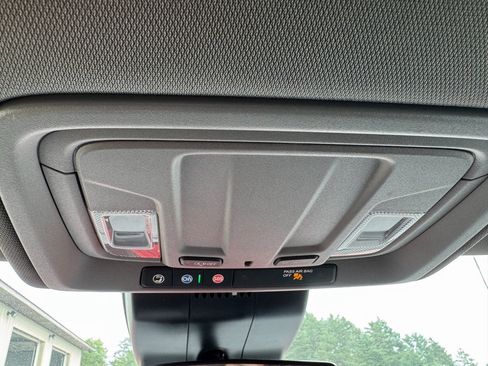 Used 2024 GMC Sierra 2500 SLE image 19