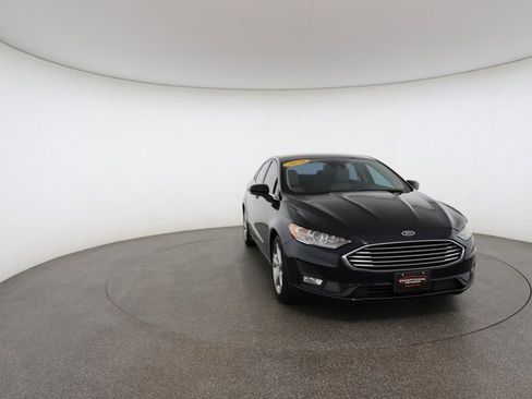 Used 2020 Ford Fusion SE w/ Equipment Group 151A image 29