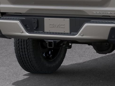 New 2026 GMC Canyon Denali AWD/4WD image 14