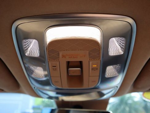 Used 2021 Genesis GV80 3.5T image 34