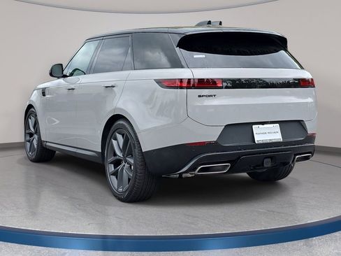 New 2026 Land Rover Range Rover Sport SE AWD/4WD image 7
