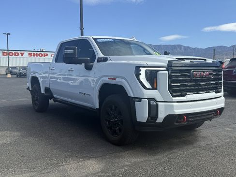Used 2024 GMC Sierra 2500 AT4 w/ AT4 Premium Plus Package image 1