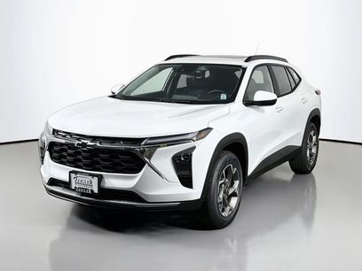 New 2026 Chevrolet Trax LT w/ Sunroof Package