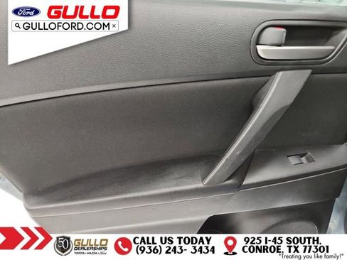 Used 2013 MAZDA MAZDA3 i Touring image 16